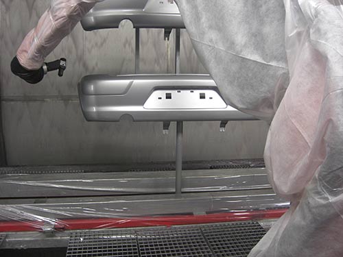機械手噴涂-汽車保險杠噴漆