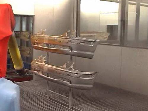 機械手噴涂-汽車保險杠噴漆