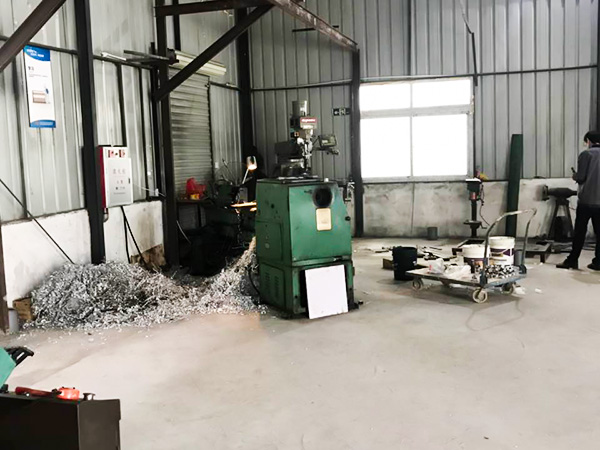 生產(chǎn)設(shè)備